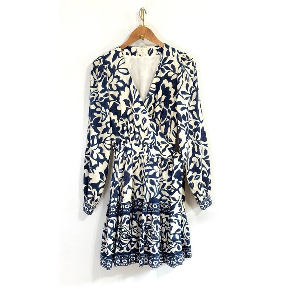Sezane Floral Mini Linen-Blend Faith Long-Sleeve Wrap Dress - Picture 2 of 7